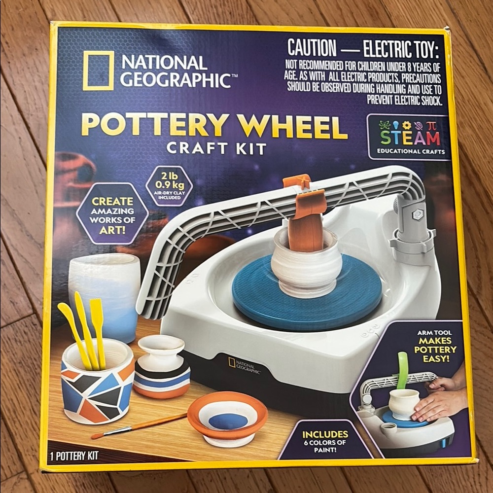 National Geographic Pottery Wheel